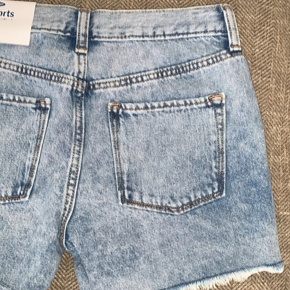 NWT Old Navy Pink Neon Jean Shorts Size 14.